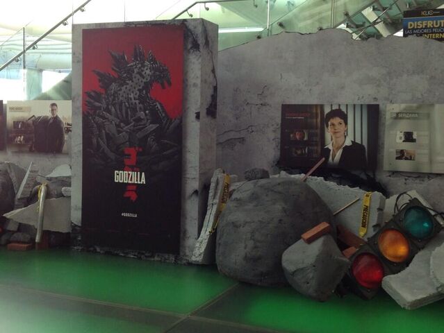 File:GODZILLA ROADSHOW 4.jpg