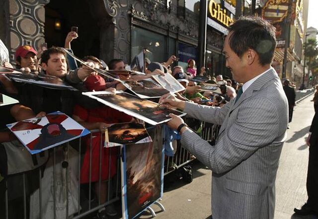 File:Godzilla 2014 Red Carpet 6.jpg