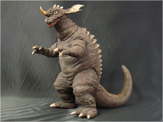 File:Baragon LL01.jpg