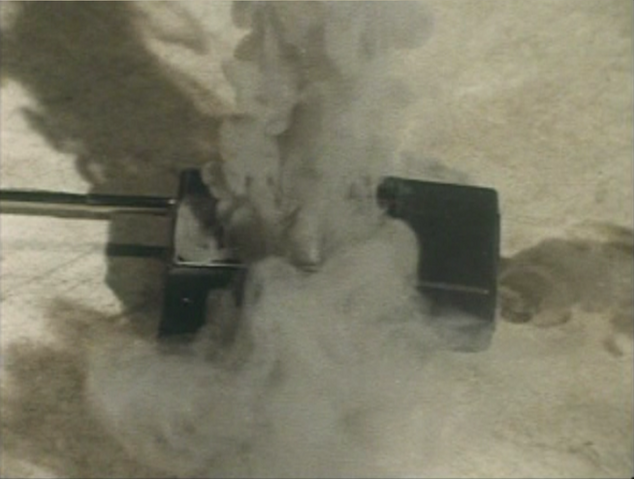File:Go! Greenman - Episode 3 Greenman vs. Gejiru - 10 - Well that can't be good.png