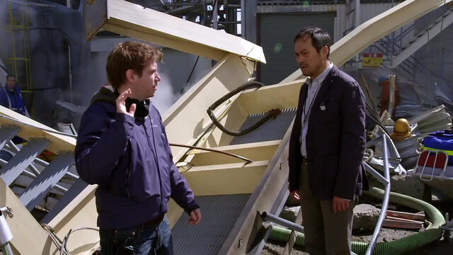 File:Behind Godzilla 2014 - 7.jpg