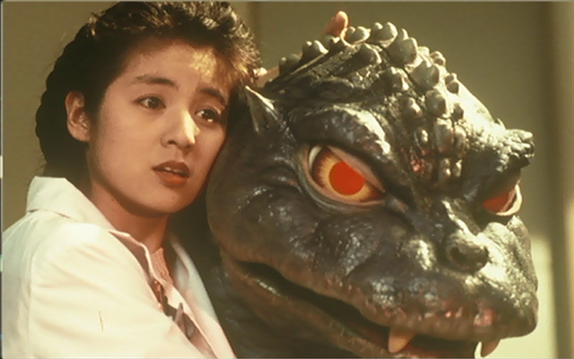 Archivo:GodzillavsmechaII1.png