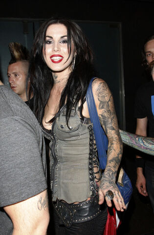 File:Kat Von D gets patriotic MXDWQFelM86l.jpg