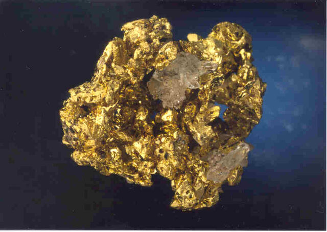 Fichier:GoldNug01.jpg