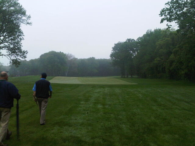 File:Pcc d 13th fwy just off tee.jpg