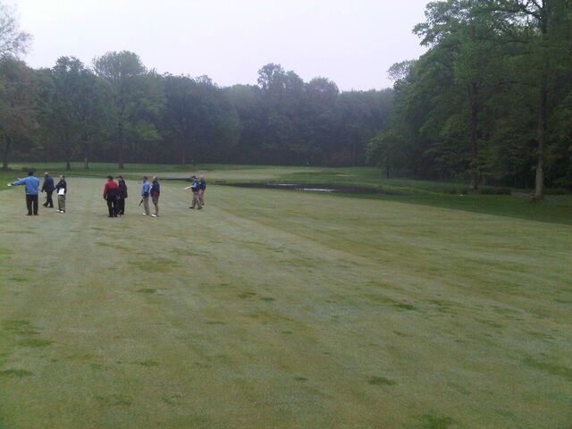 File:Pcc e 13th 310 fr tee 170 to green.jpg