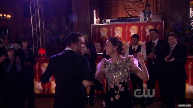 File:4x22-The-Wrong-Goodbye-Chuck-Blair-blair-and-chuck-22118968-1280-720.jpg