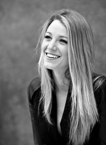 Fichier:Serena van.jpg