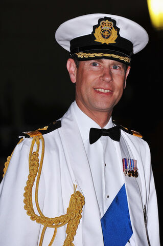 Fichier:Prince+Edward+Monaco+Royal+Wedding+Dinner+3ptCLE7Uh4ol.jpg