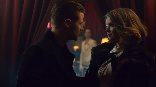 Datei:Gotham 2x18.png