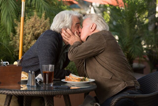 File:1kiss.jpeg