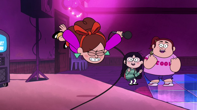 File:S1e7 mabel stage flip.png