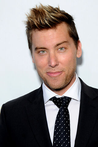 File:Lance Bass.jpg