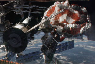 Gravity 472 18