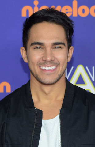 File:Carlos-PenaVega.jpg