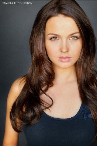 Fichier:Camilla Luddington.jpg