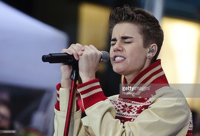 File:Justin Bieber- 134002783.jpg