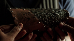 Vambrace.png
