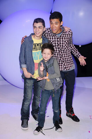 File:AdamIrigoyen2011(6).jpg