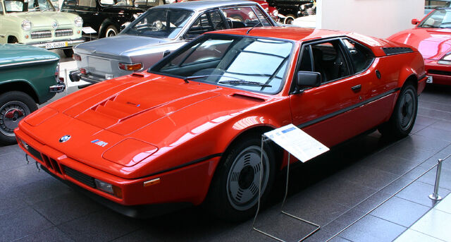 Plik:BMW M1 1.jpg