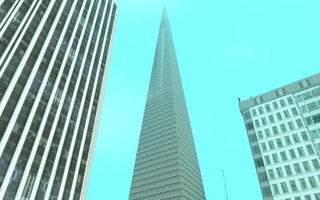 Tiedosto:BigPointyBuilding.jpg
