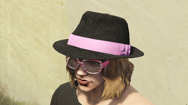 File:FreemodeFemale-FedorasHidden4-GTAO.png