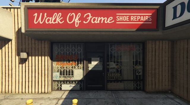 File:WalkofFameShoeRepairs-GTAV.jpg