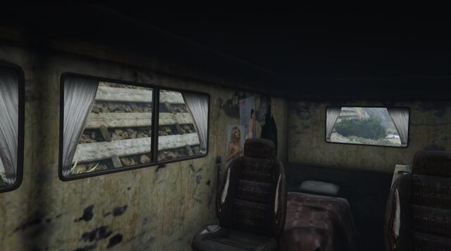 File:Journey-GTAV-PS4-Interior-Backpart.jpg