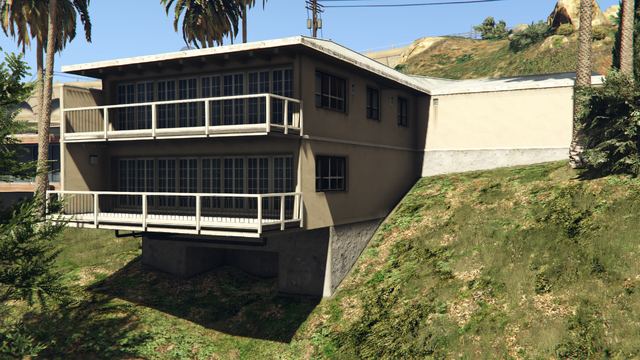 File:3677WhispymoundDrive-RearView-GTAO.png