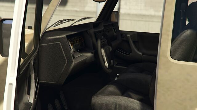 File:Crusader-GTAV-Inside.jpg