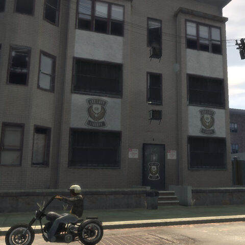File:TheLostMCClubhouse-GTAIV-FrontEntrance.jpg
