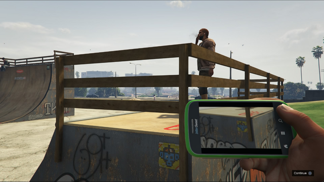 File:Monkey Mosaics GTAVe DeckerPark blue.png