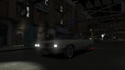 EmperorBeater-GTAIV-TwoOnTheLeftAndOneOnTheRight