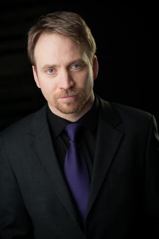 File:Trevor Devall.jpg