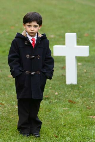 File:Damientheomen.jpg
