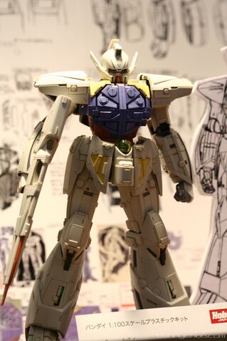 File:Turn A Gundam custom Gunpla.jpg