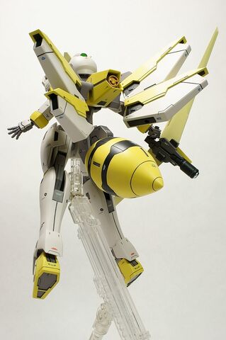 File:Artemie Gunpla 6.jpg