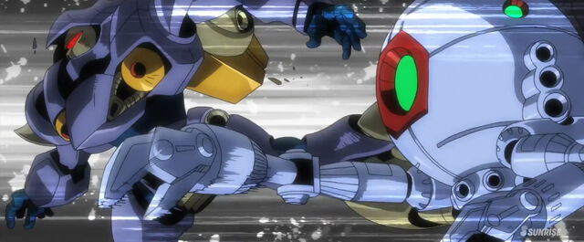File:Shy-tarn vs. Ball.jpg