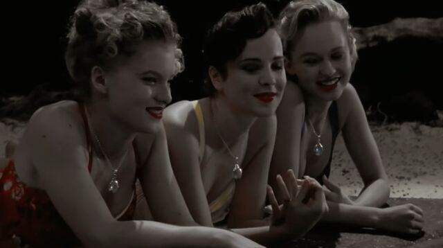 File:Past Mermaids With Lockets.jpg