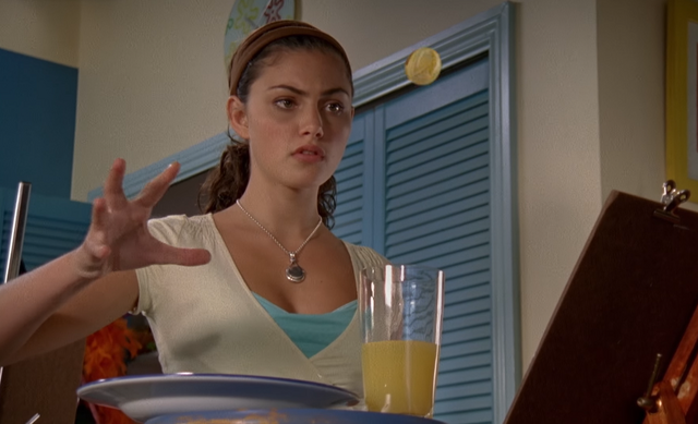 File:Cleo orange juice.png