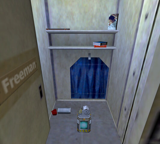 File:Freeman locker 2.jpg