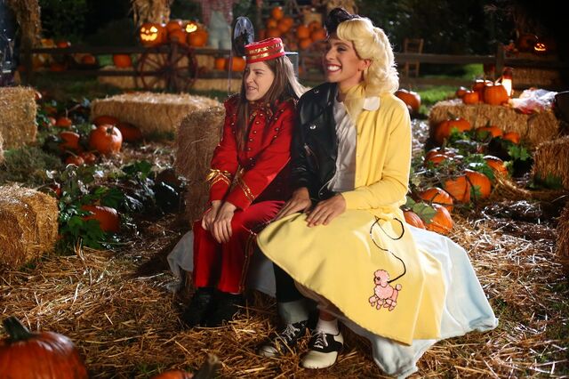 File:Halloween V (The Middle).jpg
