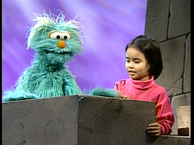 File:Elmo Says BOO! 219.png