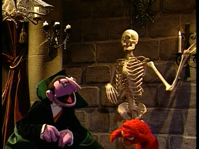 File:Elmo Says BOO! 63.png