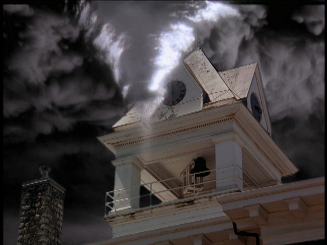 File:Vlcsnap-2014-06-01-17h12m23s138.png