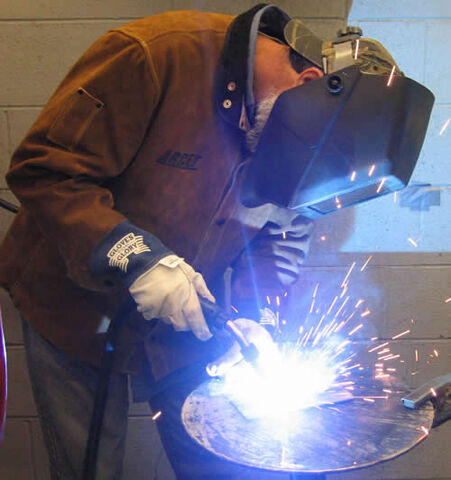 File:Arc Welding 2.jpg