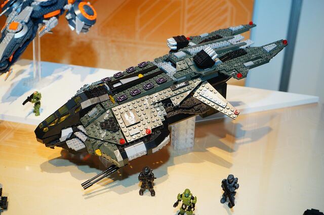 File:Toy Vulture.jpg