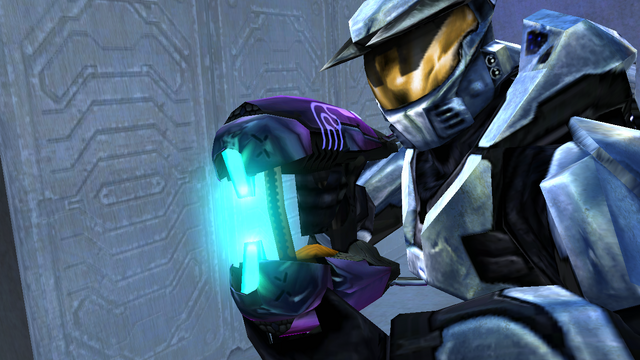 File:Da Suicider and his plasma rifle.png