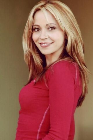File:TaraStrong.jpg