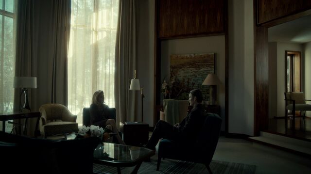 File:1x07 TwoMindsTalkAlike.jpg